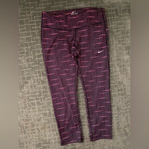 Womens Nike Dri-Fit capri leggings